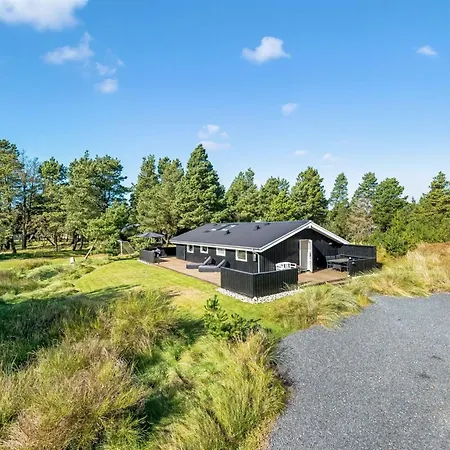 Eirik - 2-5km From The Sea By Interhome *