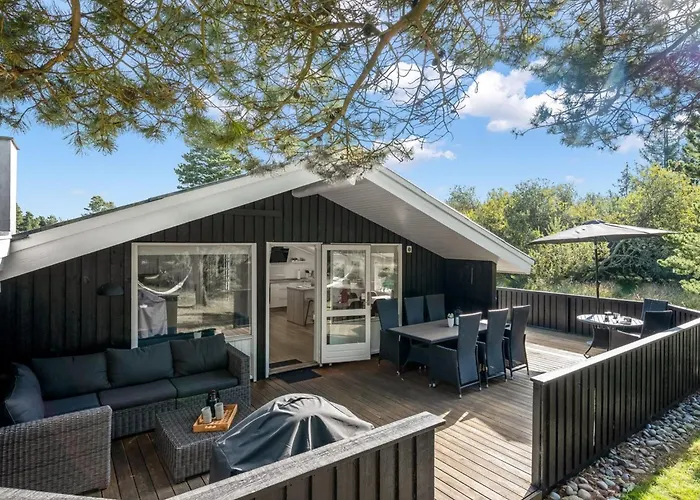 Сasa de vacaciones Eirik - 2-5km From The Sea By Interhome *